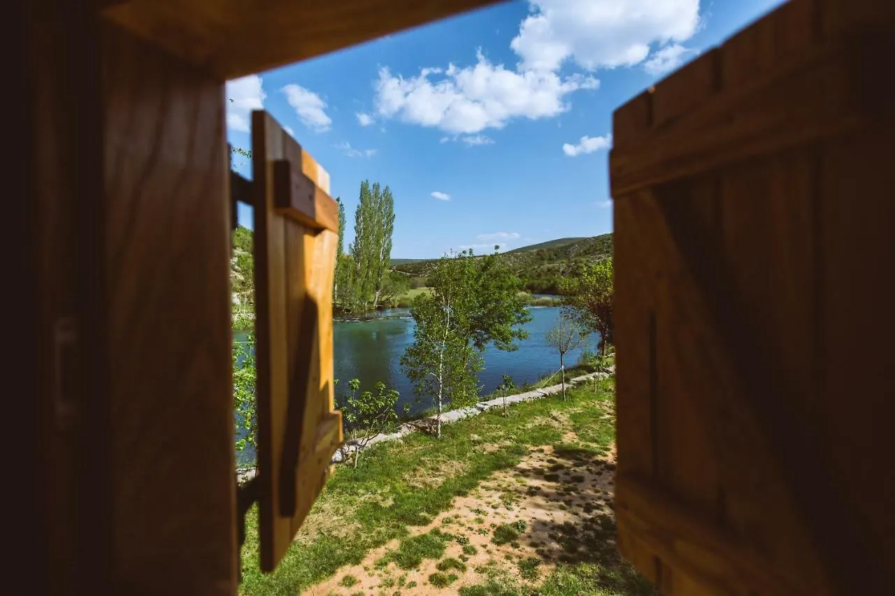 Lodge River huts Zrmanja Obrovac Kroatien