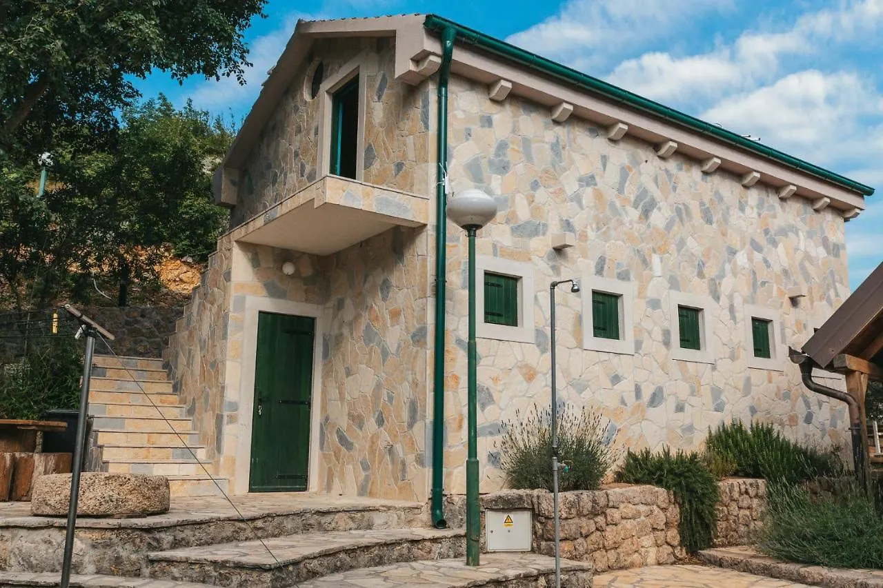 River Huts Zrmanja Obrovac Chata
